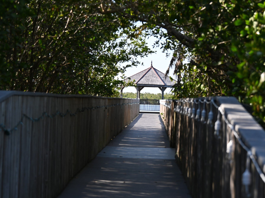 Peace River Botanical & Sculpture Gardens-蓬塔戈尔达必去景点