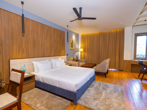 Pleasant Tree Hotels