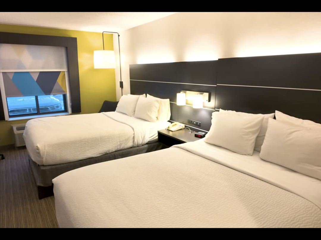 Holiday Inn Express & Suites Albany Airport主图