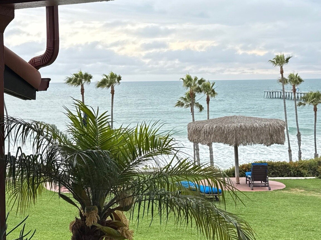 Beachcomber Inn主图