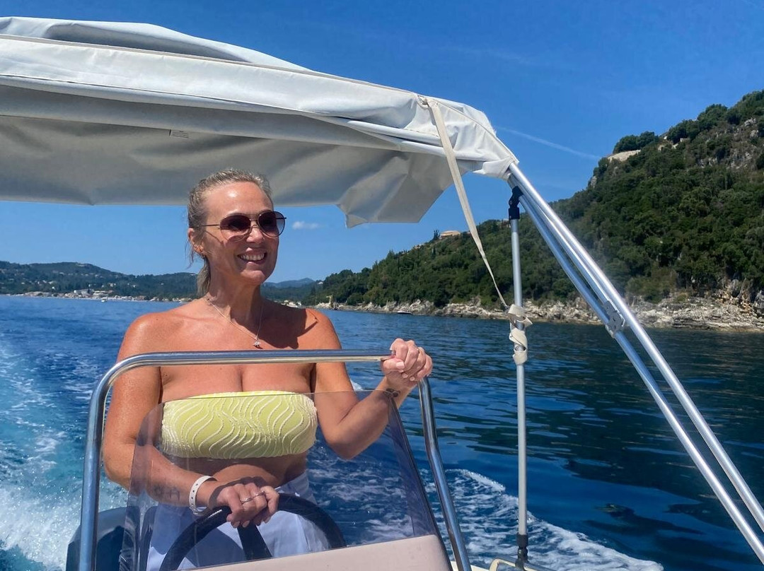 Corfu Boat & Rib Hire-Dassia必去景点