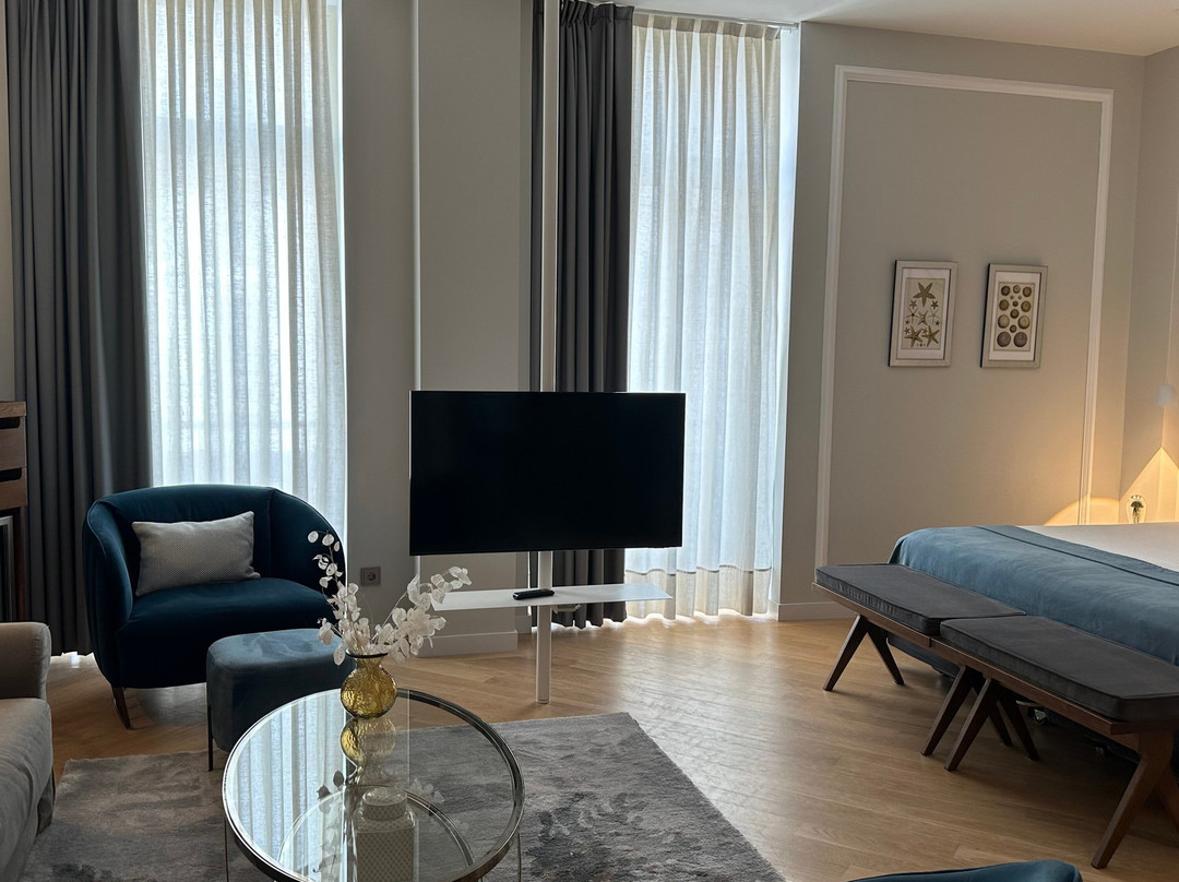 Lasala Plaza Hotel主图