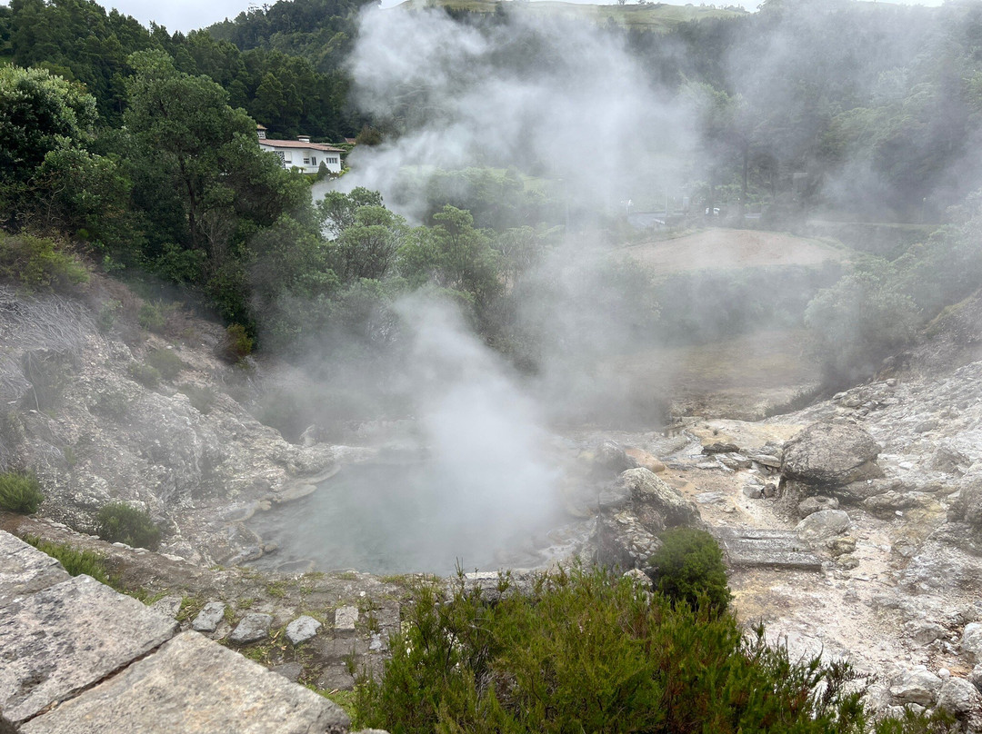 Amazing Tours-蓬塔德尔加达必去景点