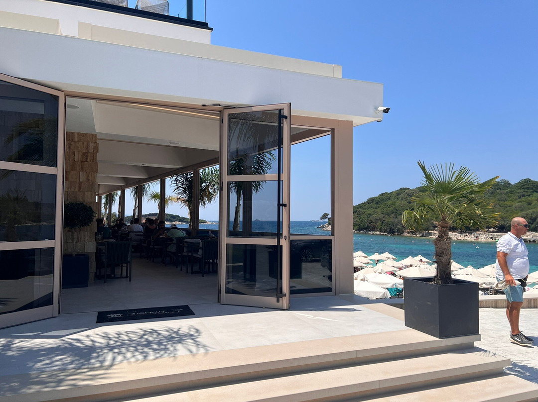 Tre Ishujt Restaurant & Lounge-Ksamil必去景点