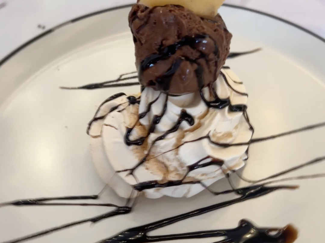 Castelar Hotel主图