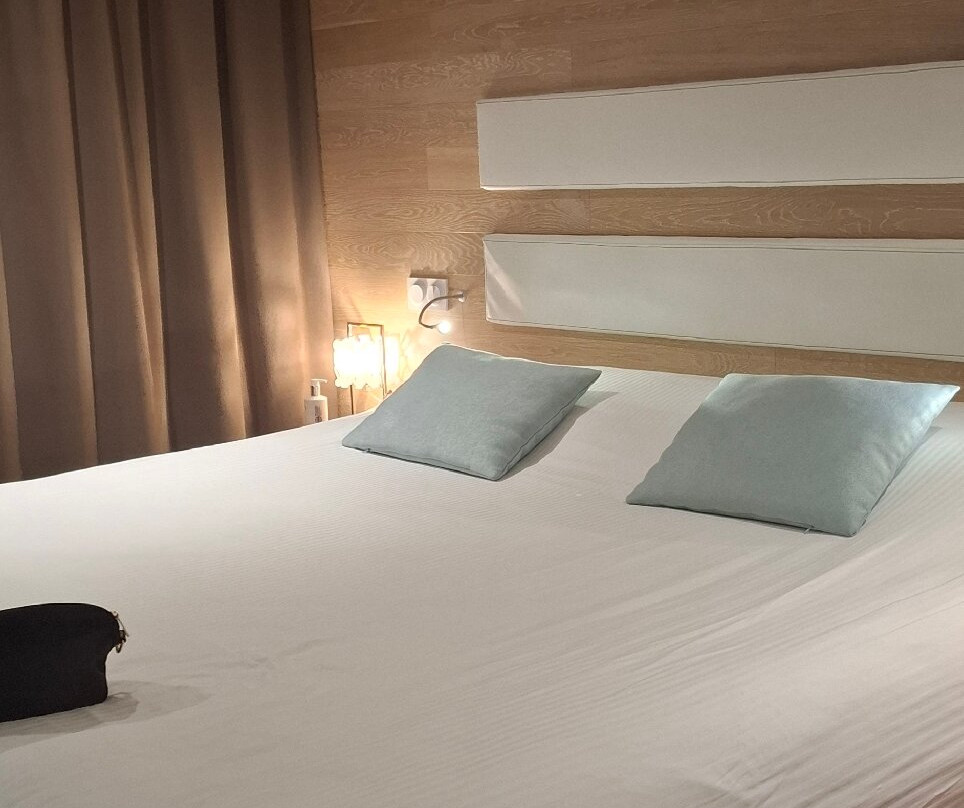 Hotel Colombier Suites主图