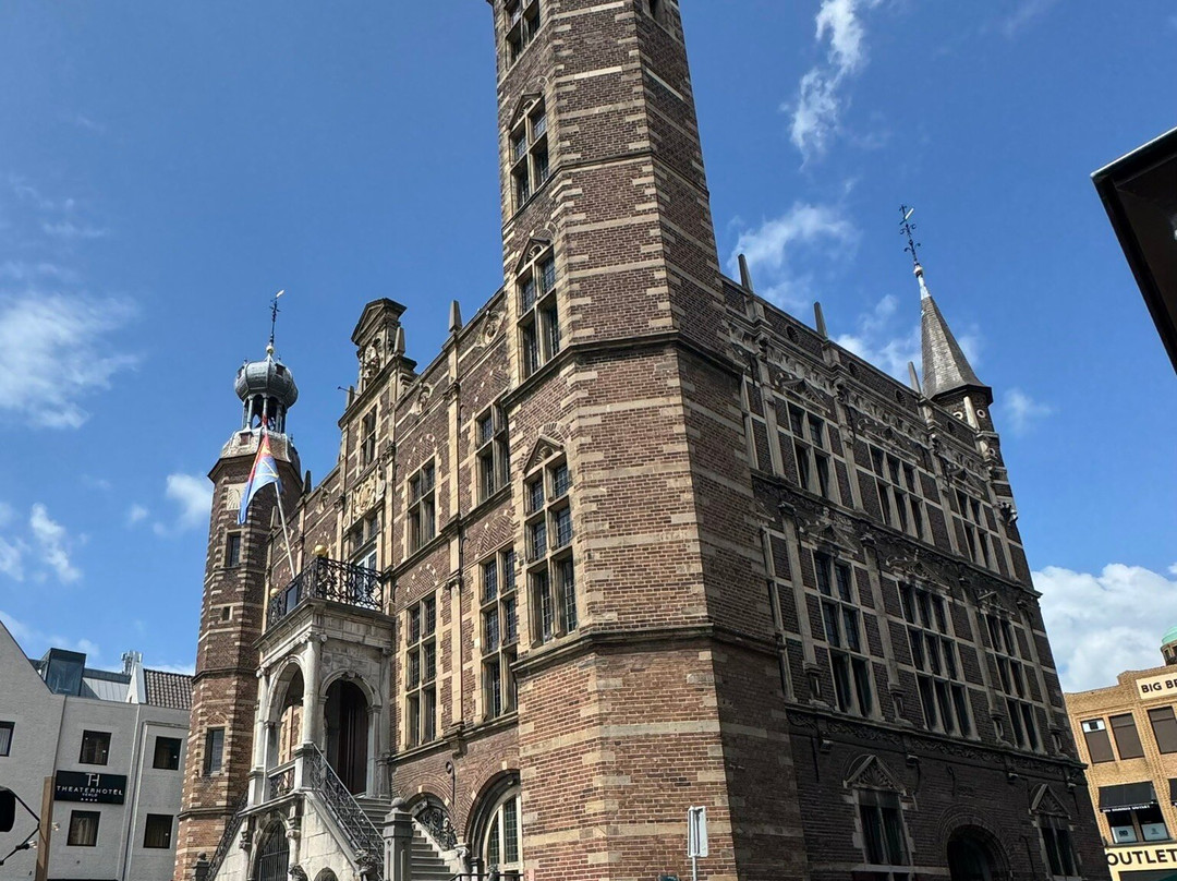 Stadhuis-芬洛必去景点