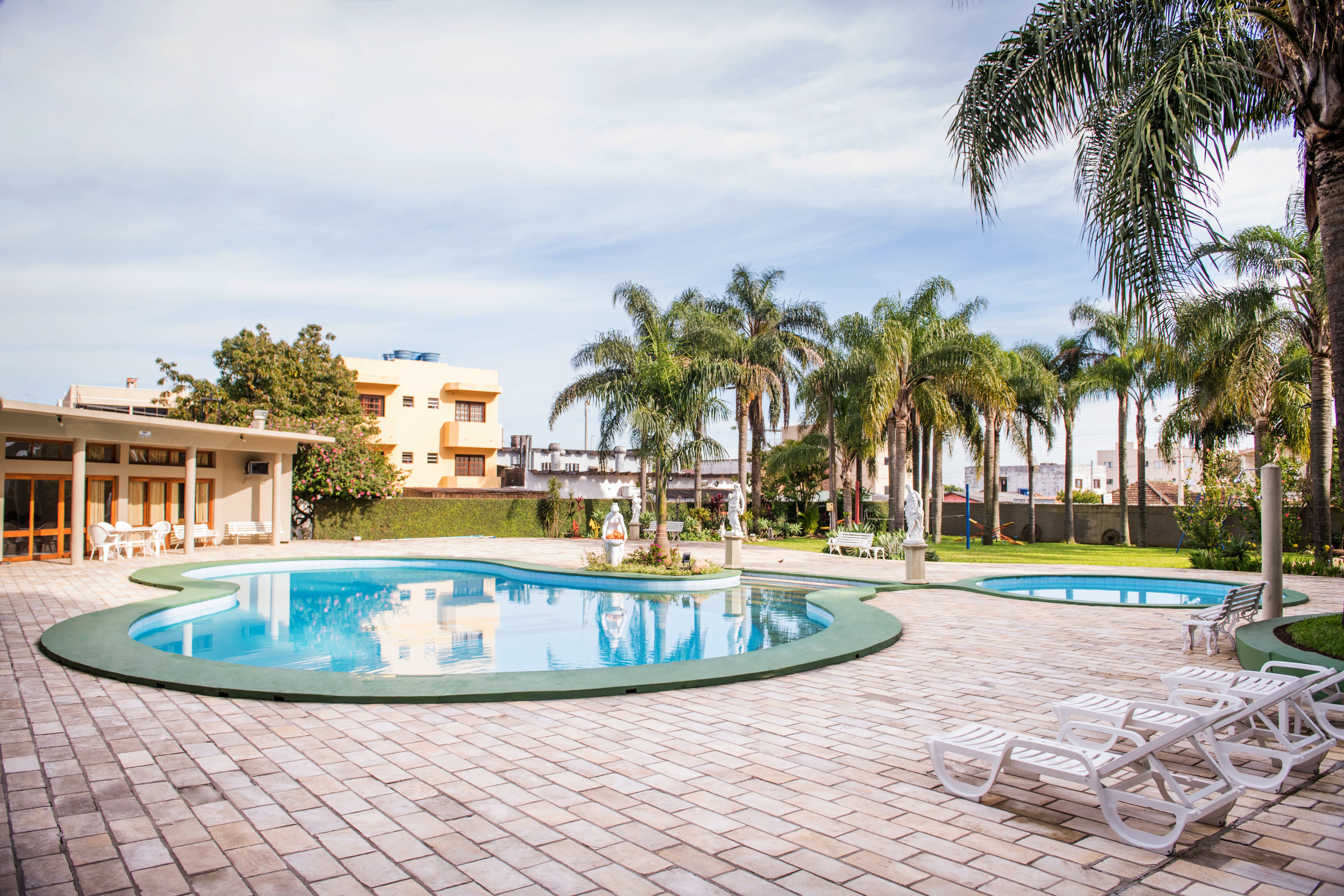 Hotel Sao Luiz-泳池