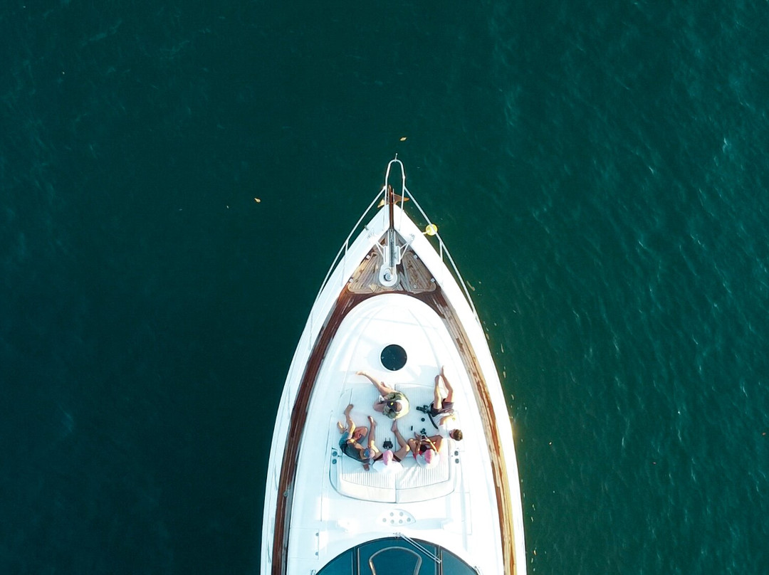 Windrose-阿约拉港必去景点