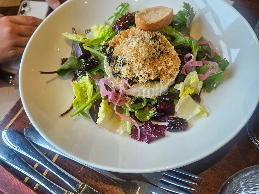 Moytura At The Riverside主图