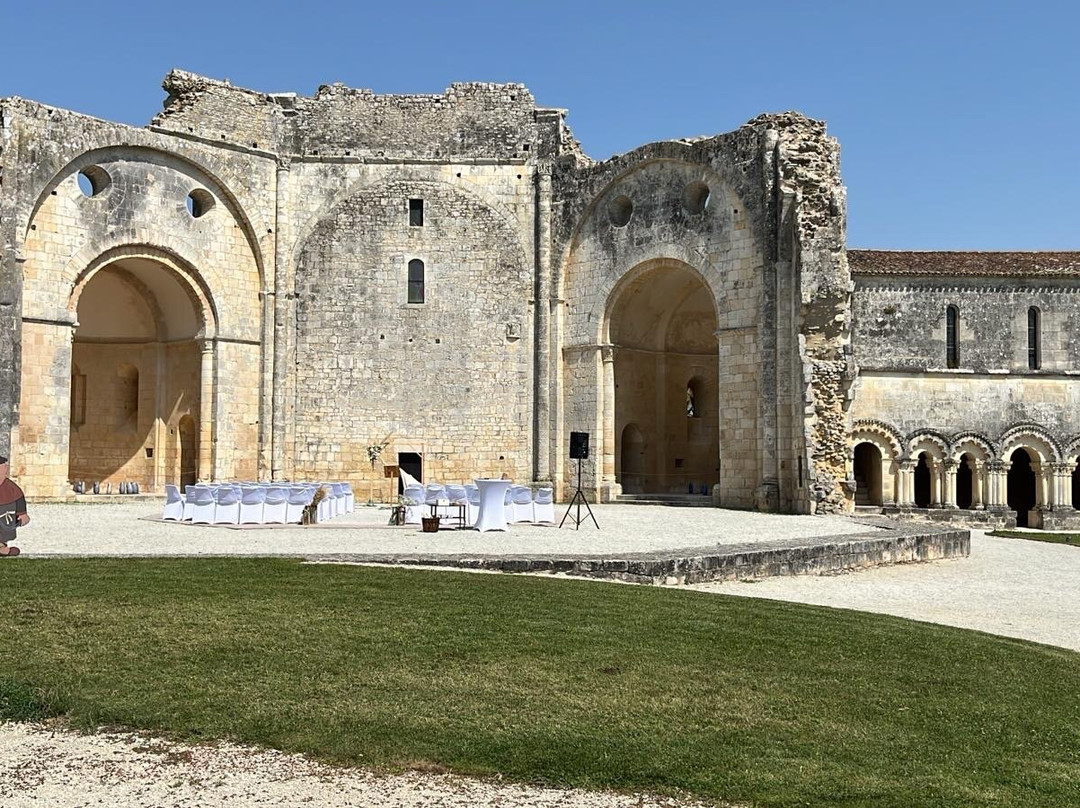 Abbaye d'Art de Trizay-Trizay必去景点