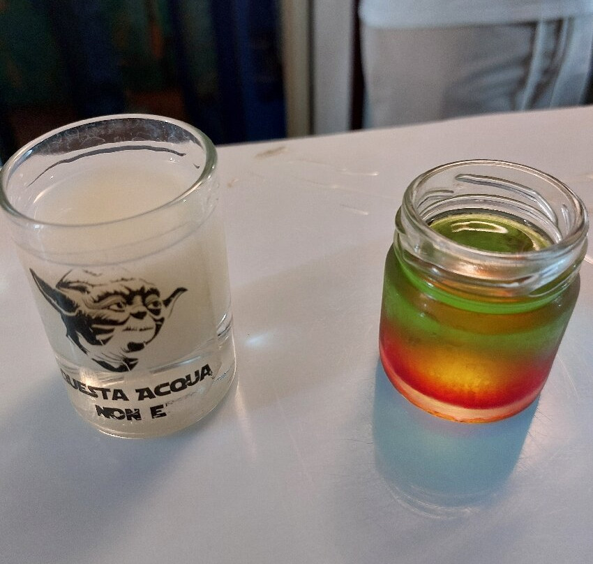 Cocktails Bar La Piazzetta-佩斯基奇必去景点