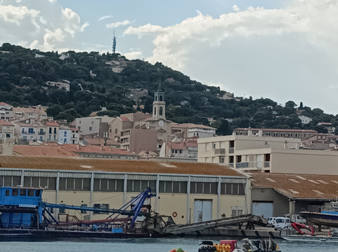 Vision Sous marine-赛特必去景点