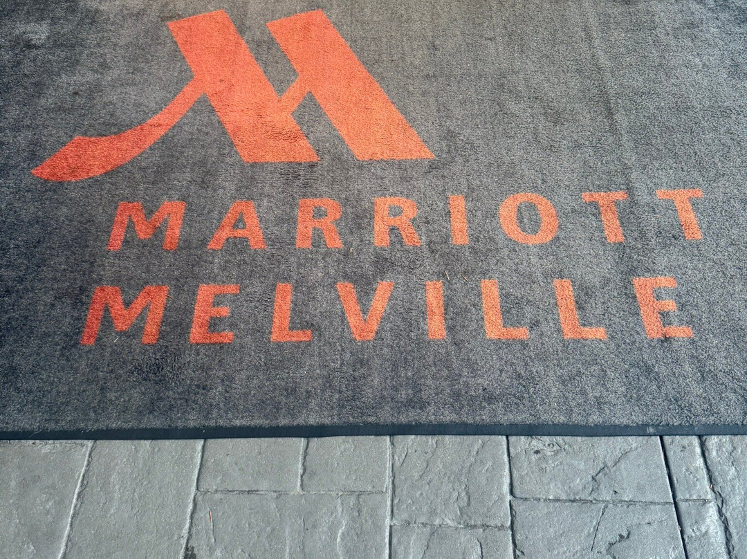 Marriott Melville Long Island主图