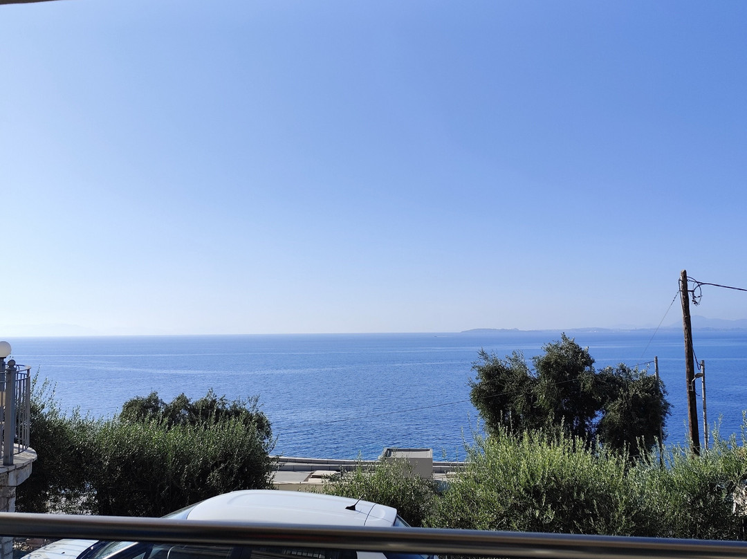 Vladimiros Apartments主图