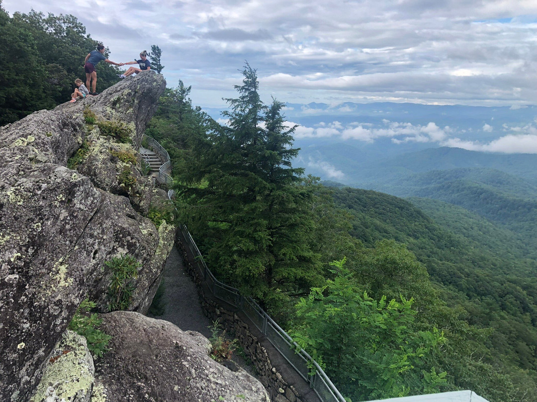 The Blowing Rock-布洛英罗克必去景点