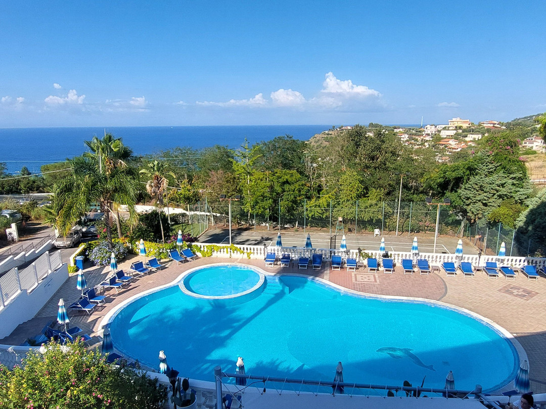 Hotel Villaggio Pineta Petto Bianco主图