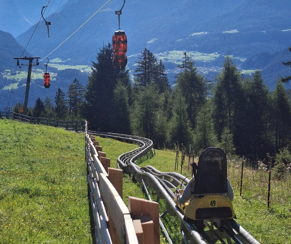 UALM Untermarkter Alm主图