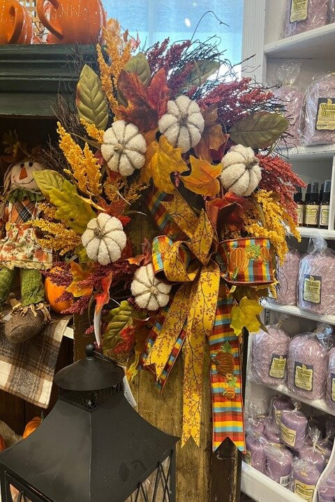 Warm Glow Candle Outlet-Centerville必去景点