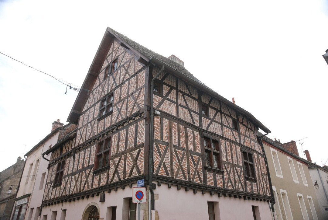 Maison de Bois à Seurre-Seurre必去景点