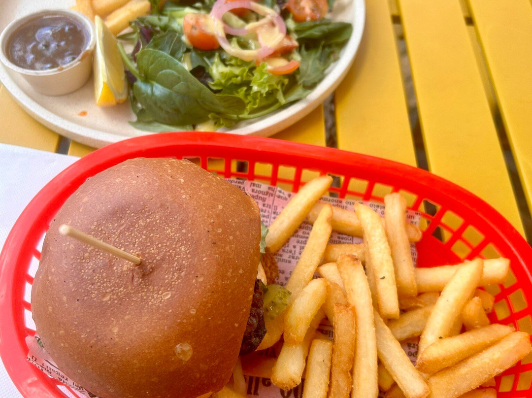 Brookvale餐馆和美食-Freshwater Brewing Co