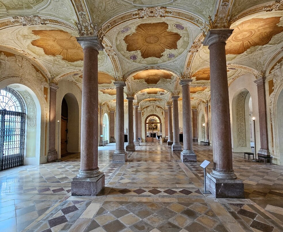 Schloss Schleissheim-Oberschleissheim必去景点