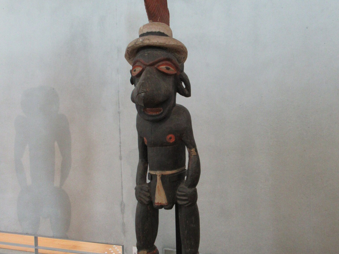 Musee Hebre-罗什福尔必去景点