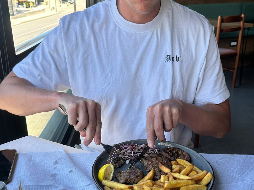 Rrapa's Grill Station