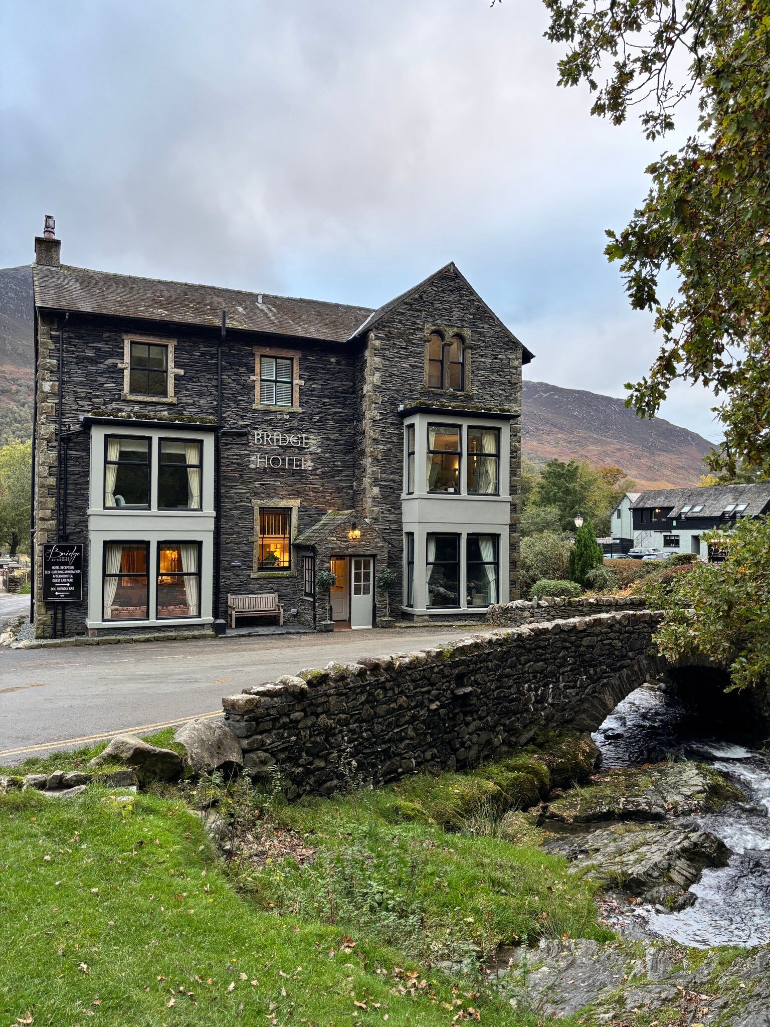 Bridge Hotel-官方