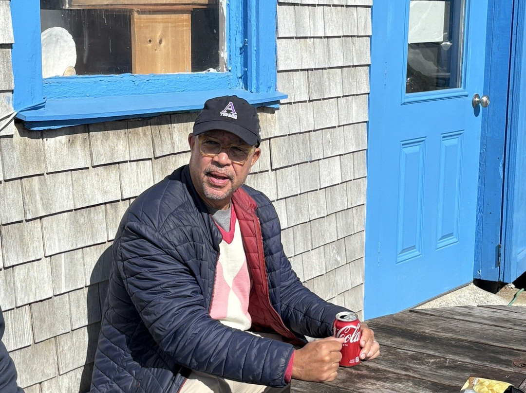 Martha's Vineyard Tours & Transport-Vineyard Haven必去景点