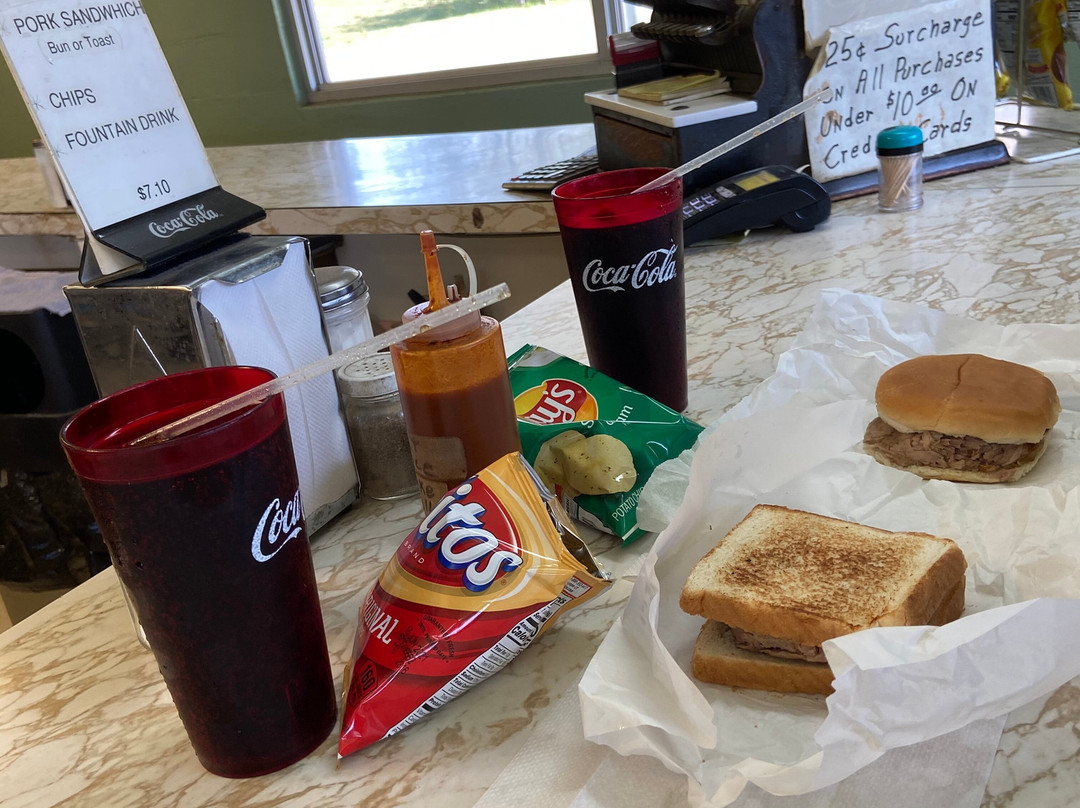 Bandana餐馆和美食-Leigh's Barbecue