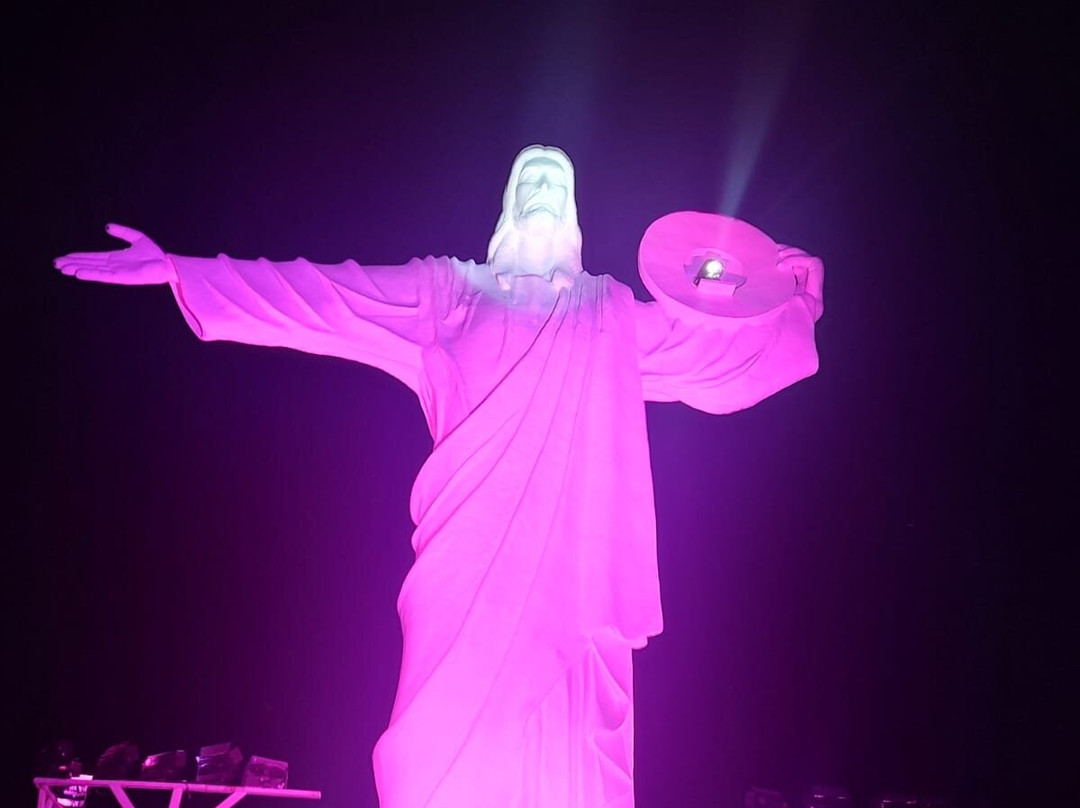 Cristo Luz-康泊琉海水浴场必去景点