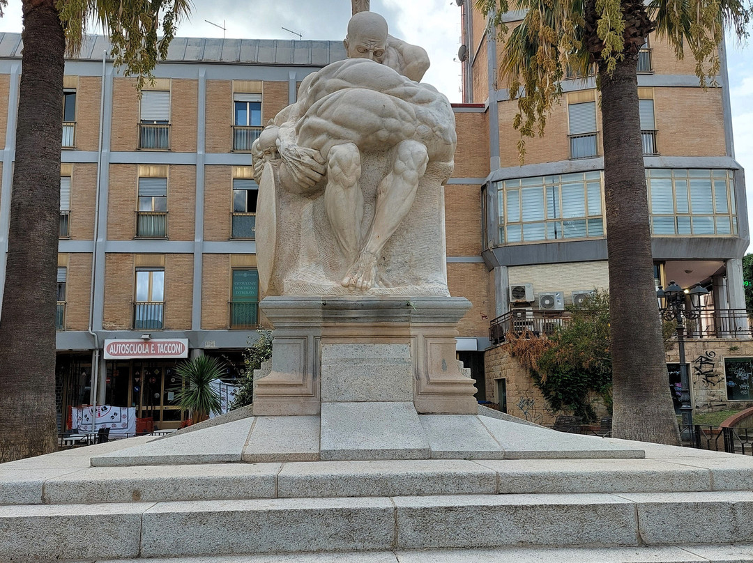 Monumento Ai Caduti-Iglesias必去景点