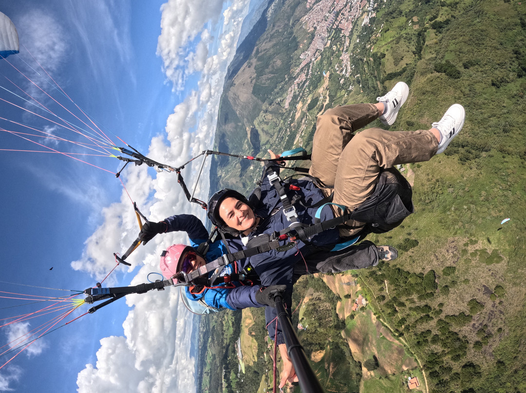 Air Adventure paragliding-San Felix必去景点