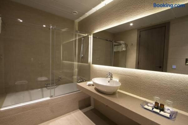 Promenade Hotel主图