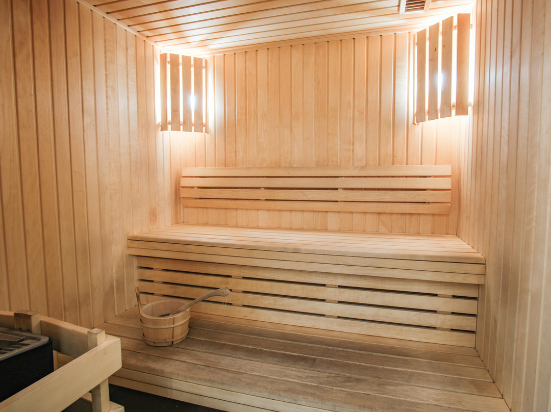 特拉诺娃酒店主图