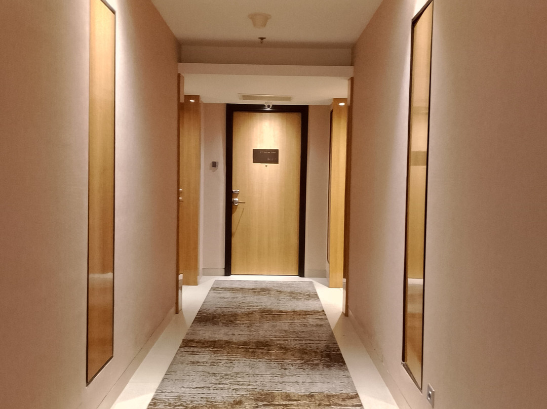 The Rinra Makassar主图