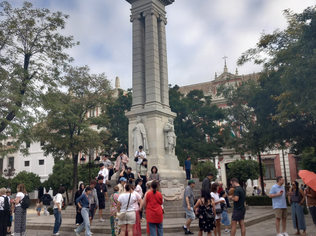 Plaza del Triunfo-塞维利亚必去景点