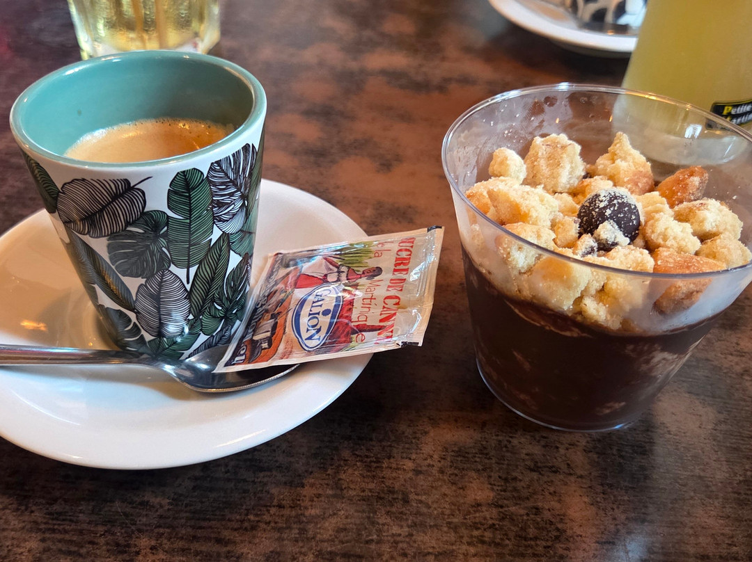 Creole Arts Cafe-Arrondissement of Saint-Pierre必去景点