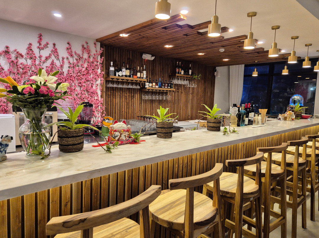 Momohana Restaurant Sxm主图