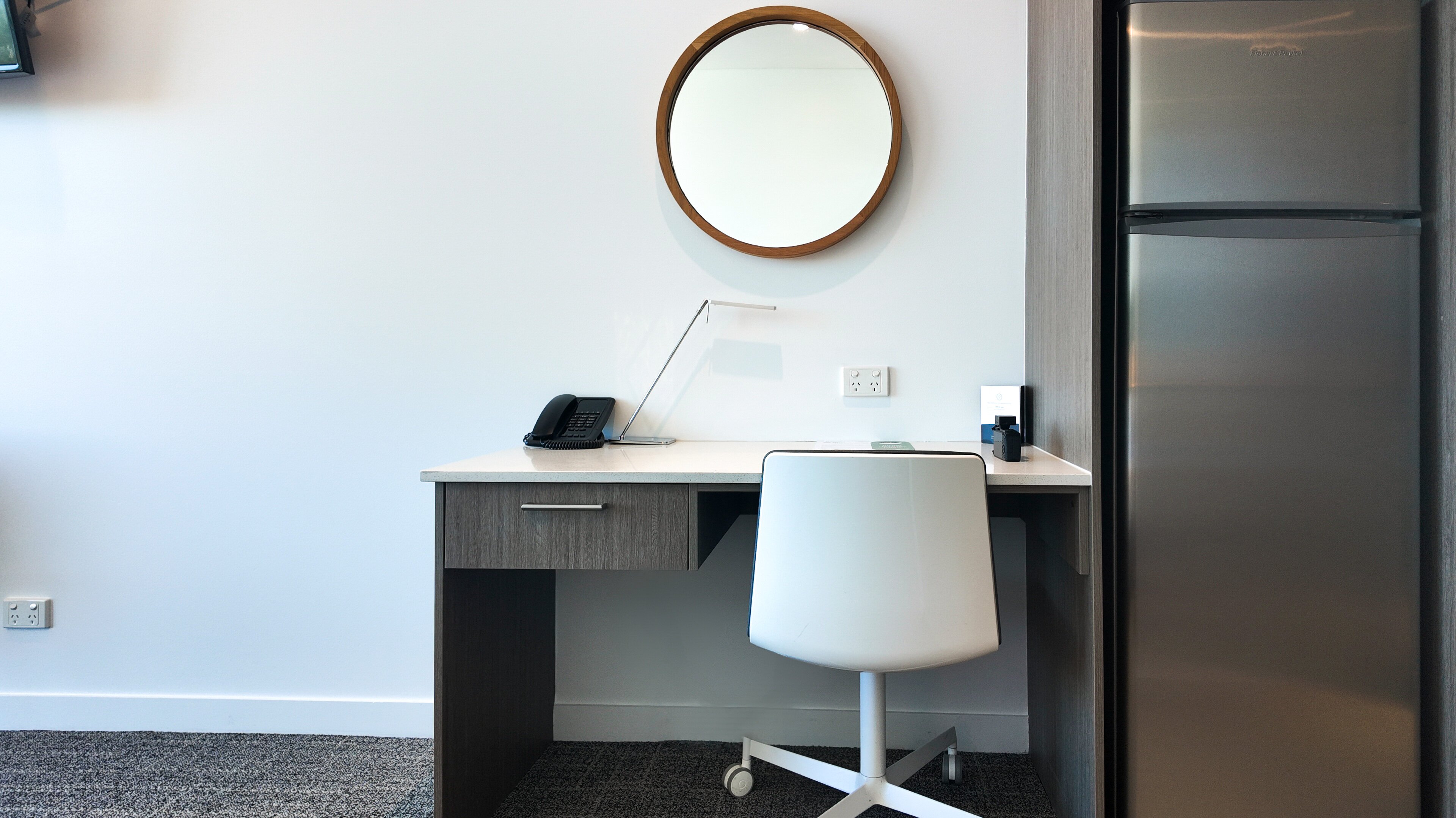 Quest Mounts Bay Road-客卧