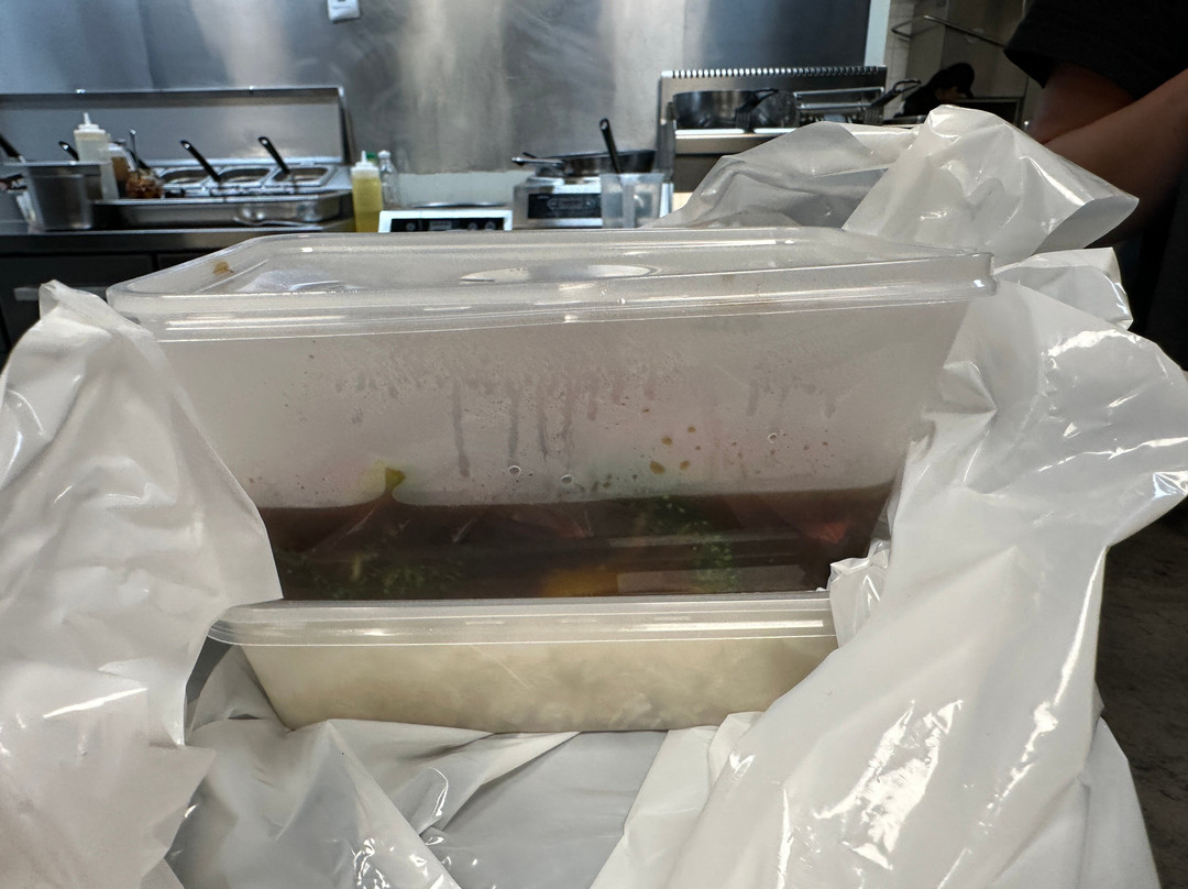 Bajtong Thai Kitchen