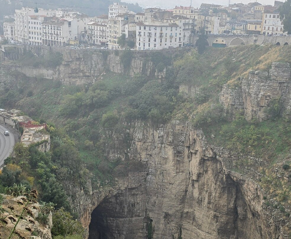 Pont Sidi M’Cid-君士坦丁必去景点