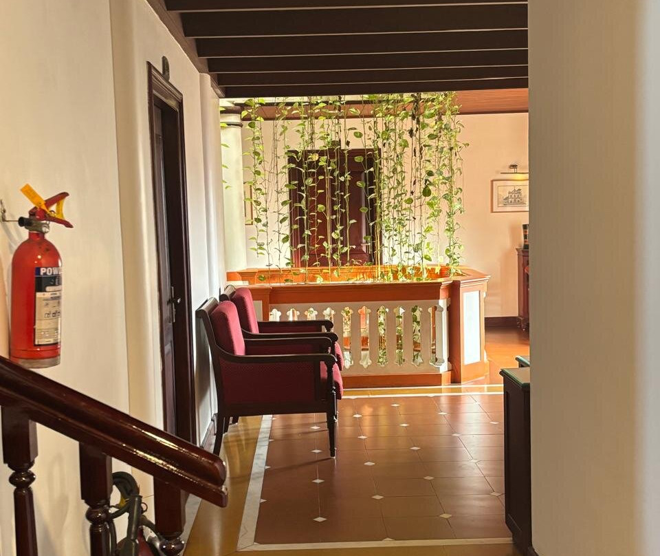 阿切斯酒店主图