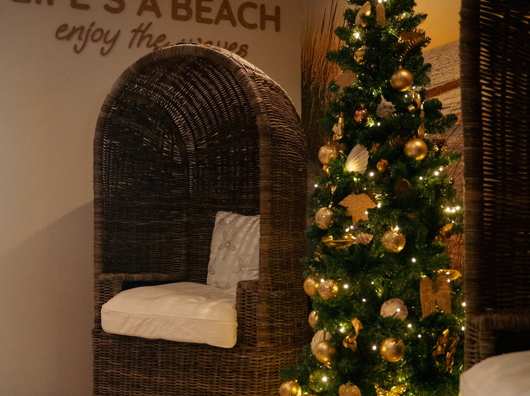 Beachfront Boutiquehotel主图