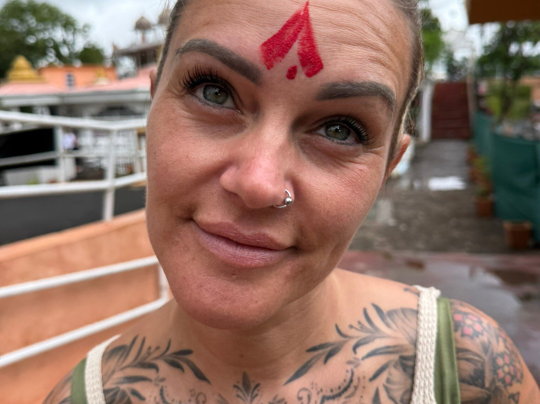 Peak Tours by Arnaud Peka-莫纳山必去景点