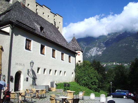 Hotel Schwarzer Adler主图