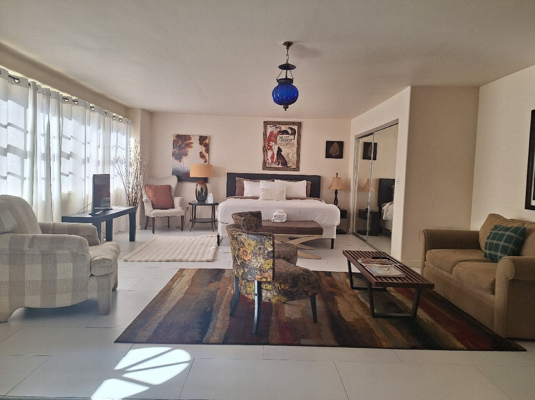 Greenway Manor主图