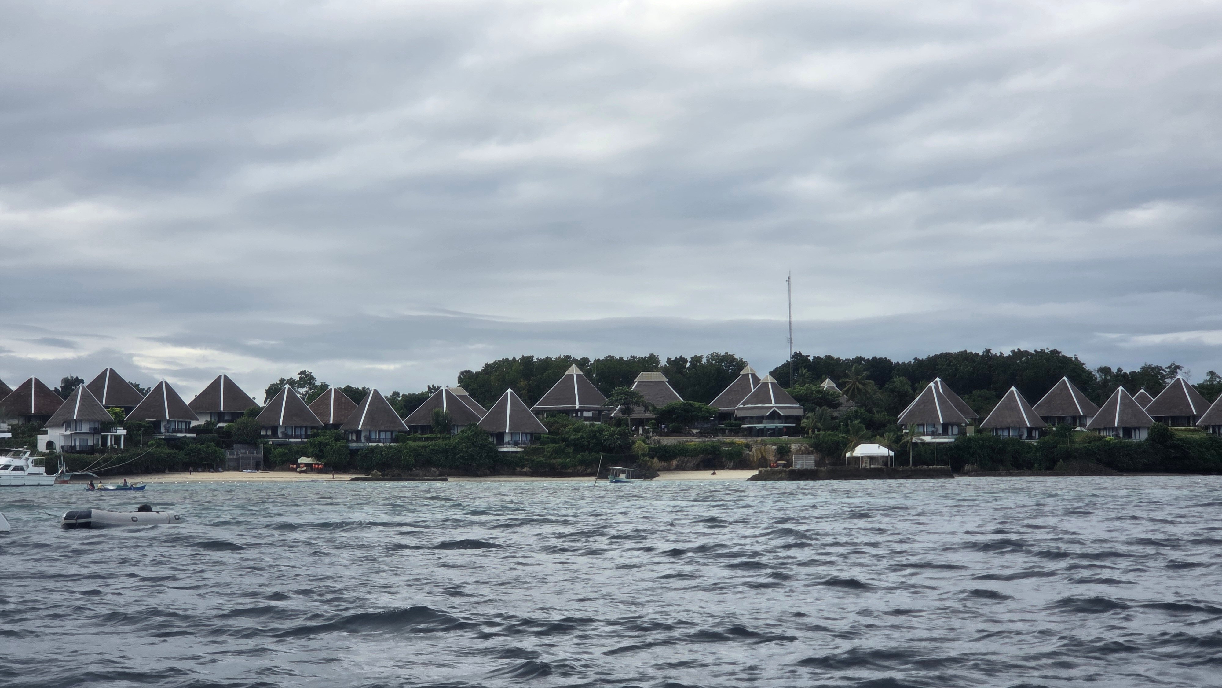 邦劳岛自然度假村-官方