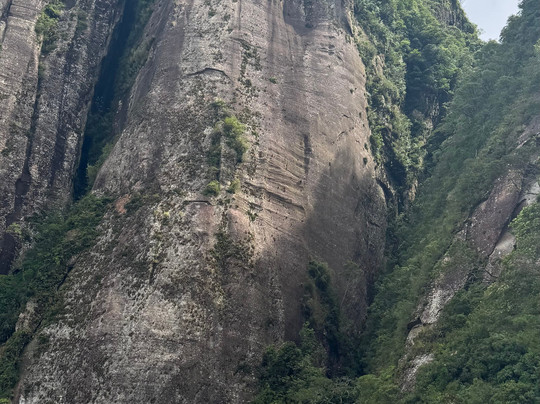Serra do Corvo Branco-Grao Para必去景点